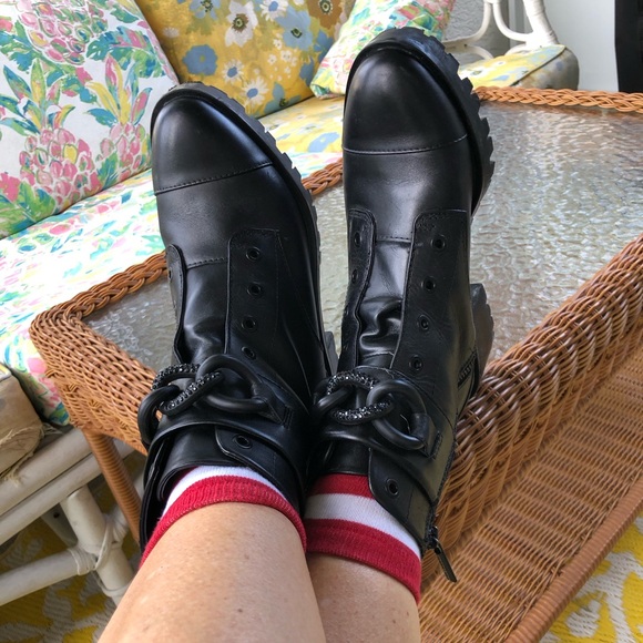s-l400.jpg Karl Lagerfeld Paris Pepper Combat Boots Black Leather Chain Lug Sole 7.5 Moto